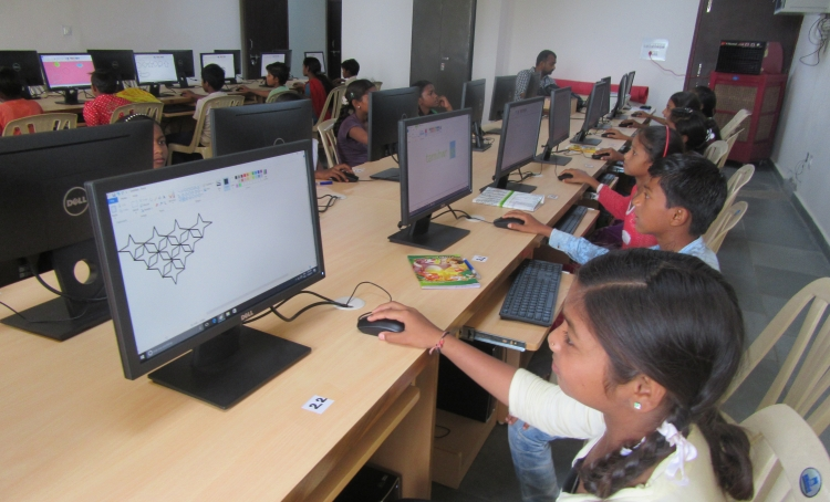 जानिये Diploma In Computer Application क्या होता है, Advantage of Doing DCA Course.